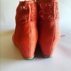 Coral ankle boots